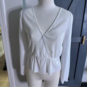 NWT. Wayf. Elegant White V-Neck Blouse. Size Medium